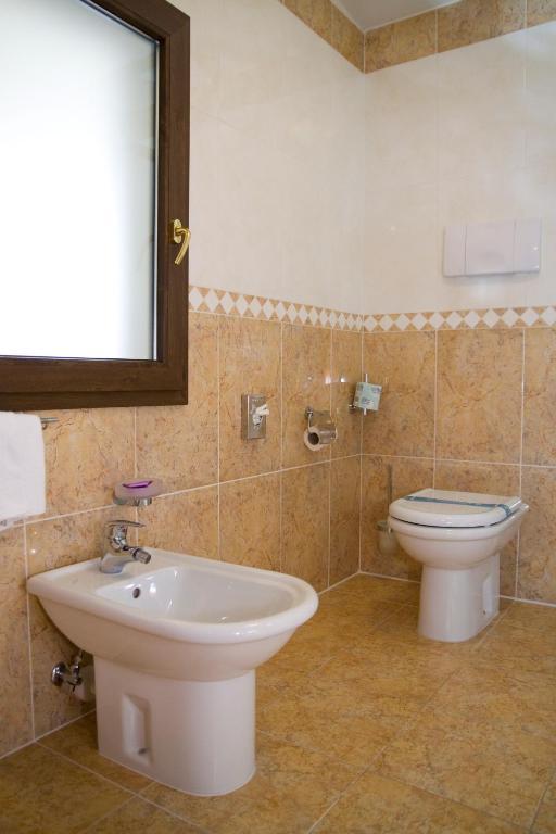 Hotel Ristorante Dotto Varago Cameră foto